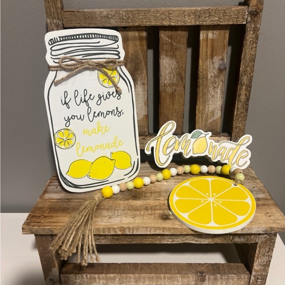 Lemonade Themed Decor Set - Picture 1 of 6
